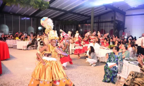 
				
					Baile de Lore e Léo: veja galeria de fotos da 'Noite da Aclamação'
				
				