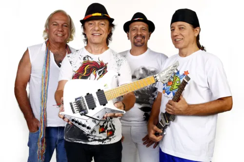 
				
					Banda Armandinho, Dodô & Osmar celebra 50 Anos com show na Concha
				
				