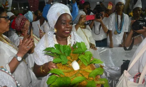 
				
					Bembé do Mercado celebra 135 anos em Santo Amaro na segunda-feira (13)
				
				