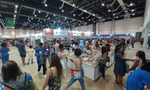 
				
					Bienal do Livro Bahia 2024: veja programação do último dia do evento
				
				