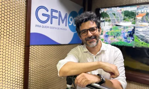 
				
					Cacau Bolacha assume programas da GFM e assina como Cacau Guimarães
				
				