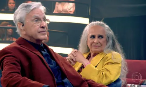 
				
					Caetano Veloso e Maria Bethânia gravam canção em homenagem ao RS
				
				