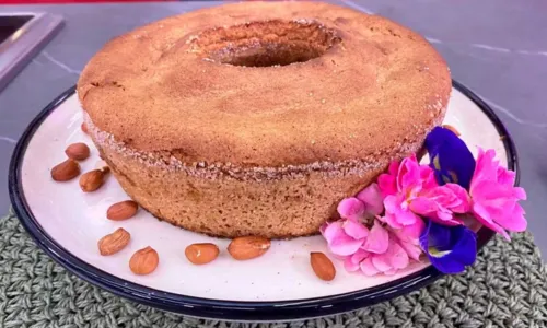 
				
					Café da manhã: aprenda receita de bolo de amendoim com casca
				
				