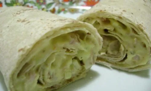 
				
					Café da manhã de verão: veja como fazer wrap de frango em 15 minutos
				
				