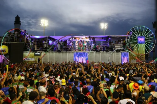 
				
					Carnaval 2024: veja fotos do Circuito Dodô neste domingo (11)
				
				