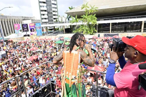 
				
					Carnaval 2024: veja fotos do circuito Campo Grande nesta segunda (12)
				
				