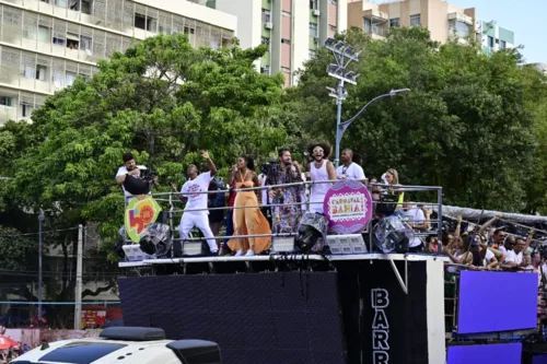 
				
					Carnaval 2024: veja fotos do circuito Osmar nesta terça (13)
				
				