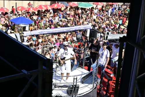 
				
					Carnaval 2024: veja fotos do circuito Osmar nesta terça (13)
				
				