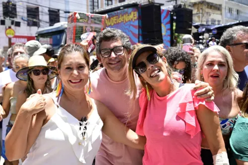 
				
					Carnaval 2024: veja fotos do circuito Osmar nesta terça (13)
				
				