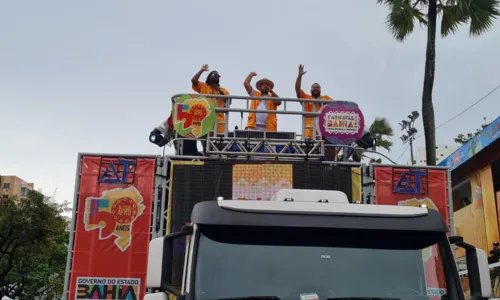 
				
					Carnaval 2024: veja fotos do circuito do Campo Grande neste domingo
				
				