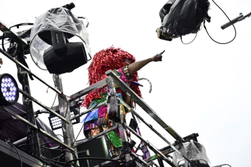 
				
					Carnaval 2024: veja fotos do circuito do Campo Grande neste domingo
				
				