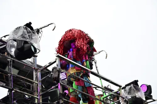 
				
					Carnaval 2024: veja fotos do circuito do Campo Grande neste domingo
				
				