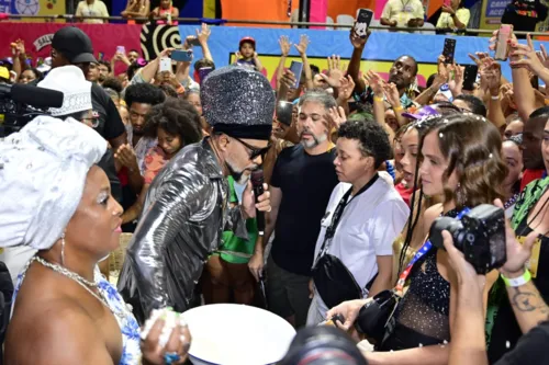 
				
					Carnaval 2024: veja fotos do circuito do Campo Grande neste domingo
				
				