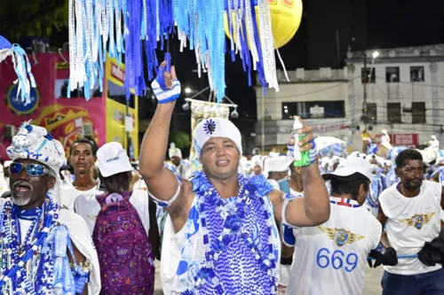 
				
					Carnaval 2024: veja fotos do circuito do Campo Grande neste domingo
				
				