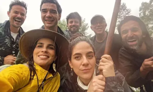 
				
					Carolina Dieckmann falta em reunião do elenco de 'Entre Nós'; entenda
				
				