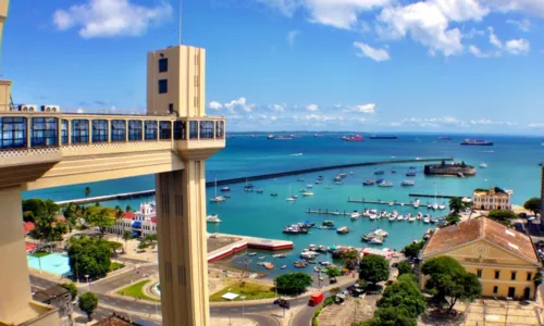 
				
					Cartão postal de Salvador, Elevador Lacerda completa 150 anos
				
				