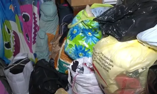 
				
					Casal denuncia intolerância religiosa após ser expulso de apartamento
				
				