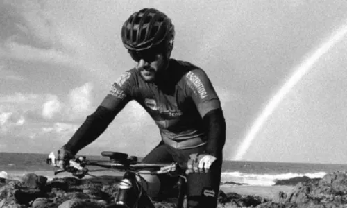 
				
					Ciclista morre após ser atropelado por veículo em Camaçari
				
				