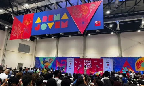 
				
					Com Itamar Vieira Júnior, Arena Jovem abre Bienal do Livro Bahia 2024
				
				