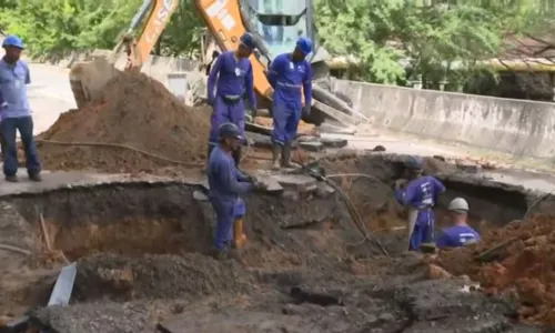 
				
					Abastecimento de água retorna em Salvador, após reparo na Via Expressa
				
				