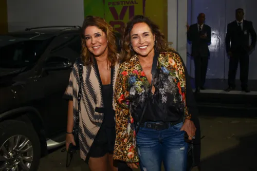 
				
					Daniela Mercury curte show de João Gomes no Festival Virada Salvador
				
				