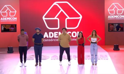 
				
					Davi vence 19ª Prova do Líder e está no top 5 do 'BBB 24'; confira
				
				