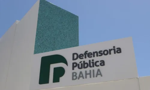 
				
					Defensores Públicos realizam paralisação de 3 dias em toda Bahia
				
				