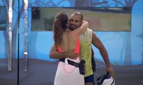 
				
					Deniziane vence a primeira prova do líder do BBB 24
				
				