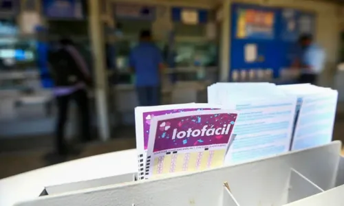 
				
					Dez apostas baianas garantem prêmio da Lotofácil
				
				