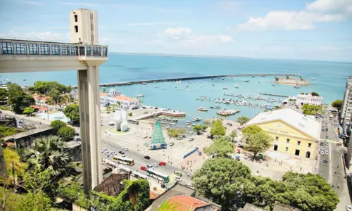 
				
					Elevador Lacerda e planos serão gratuitos na Lavagem do Bonfim
				
				