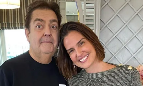 
				
					Esposa de Faustão atualiza estado de saúde dele após transplante
				
				