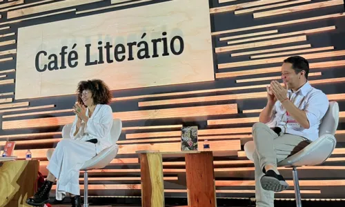 
				
					Estreia da Bienal do Livro tem Itamar Vieira Jr. e potências femininas
				
				