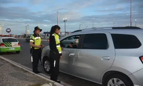 
				
					Eventos alteram trânsito em seis bairros de Salvador no domingo (14)
				
				