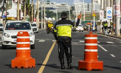 
				
					Eventos do fim de semana provocam alterações no trânsito de Salvador
				
				