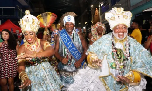 
				
					FOTOS: famosos marcam presença na 43ª Noite da Beleza Negra
				
				