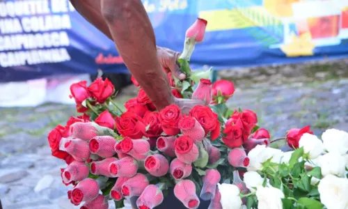 
				
					FOTOS: festa de Santa Bárbara reúne devotos no Centro Histórico
				
				