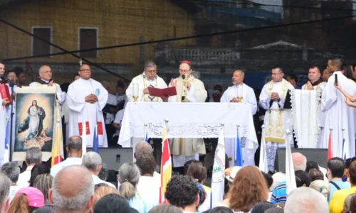 
				
					FOTOS: fiéis se reúnem para celebrar Nossa Senhora da Conceição
				
				