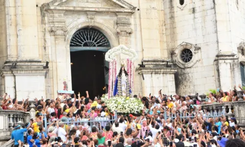 
				
					FOTOS: fiéis se reúnem para celebrar Nossa Senhora da Conceição
				
				