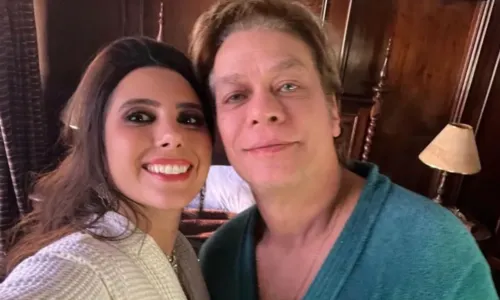 
				
					Fábio Assunção vive amor com atriz de 'Fuzuê'; saiba quem é
				
				