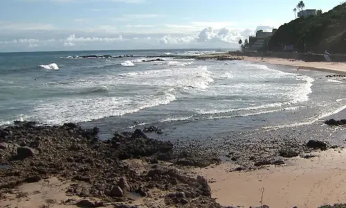 
				
					Feriadão de Natal em Salvador tem 12 praias impróprias para banho
				
				