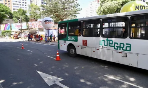 
				
					Festas de pré-carnaval terão esquema especial de transporte; confira
				
				