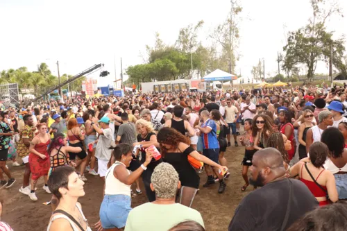 
				
					Festival de Verão: veja a galeria de fotos deste domingo (28)
				
				