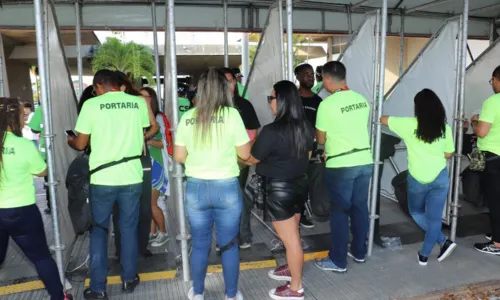 
				
					Festival de Verão: veja galeria de fotos deste sábado (27)
				
				