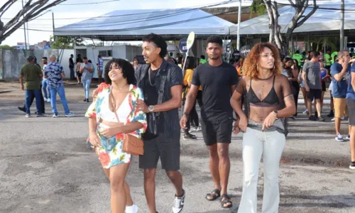 
				
					Festival de Verão: veja galeria de fotos deste sábado (27)
				
				