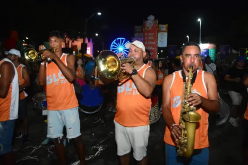 
				
					Festival de Verão: veja galeria de fotos deste sábado (27)
				
				