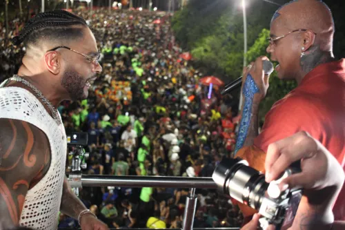 
				
					Fotos: veja imagens do 'Pipoco' comandado por Léo Santana em Salvador
				
				