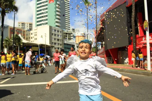 
				
					Fuzuê 2024: confira as imagens da festa no Circuito Orlando Tapajós
				
				