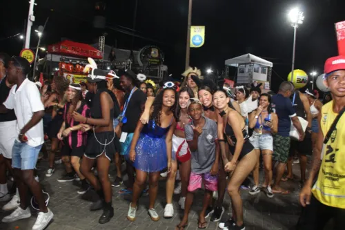 
				
					Galeria: veja fotos do 1º dia do Carnaval de Salvador no circuito Dodô
				
				