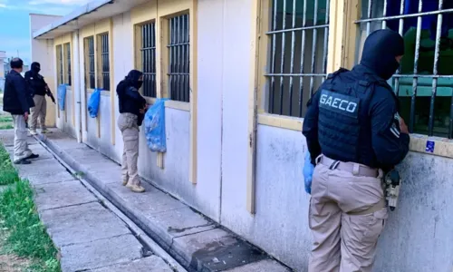 
				
					Grupo criminoso que atua em presídios da Bahia é alvo de operação
				
				