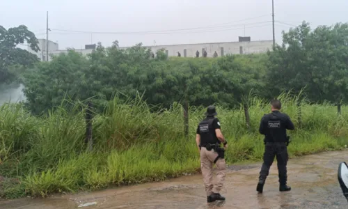 
				
					Homem é flagrado em tentativa de invasão ao Complexo da Mata Escura
				
				